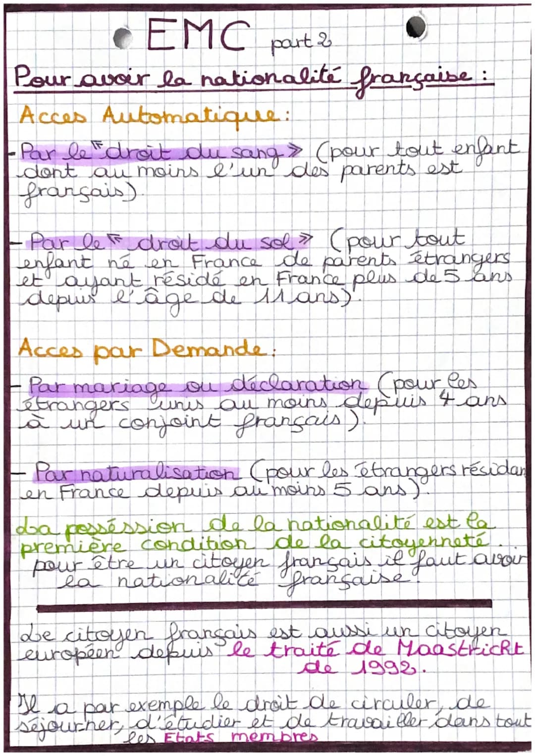 EMC part 1

définition:

Citoyen: personne appartenant à une
nation et qui participe à la
vie politique de son pays

Démocratie: système pol