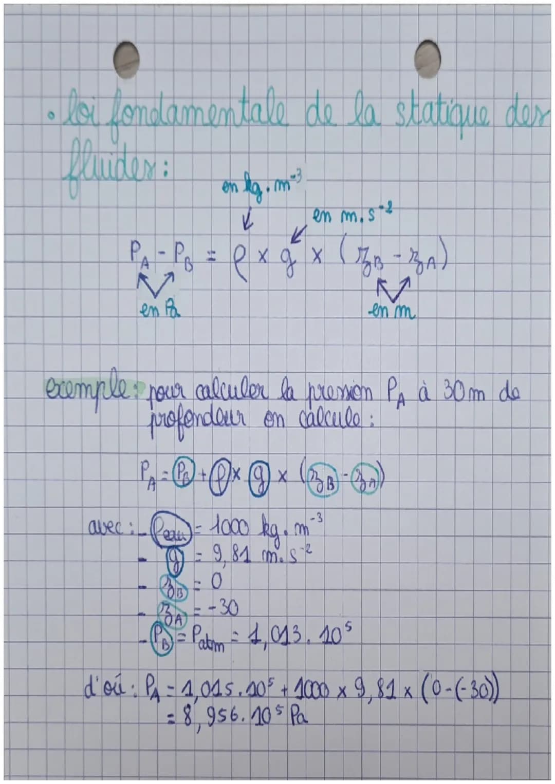 Pression d'un fluide

un fluide, c'est quoi ?

↳ un liquide ou un gaz
↳ échelle microxopique : entités en mouvements incesant
et désordonné
