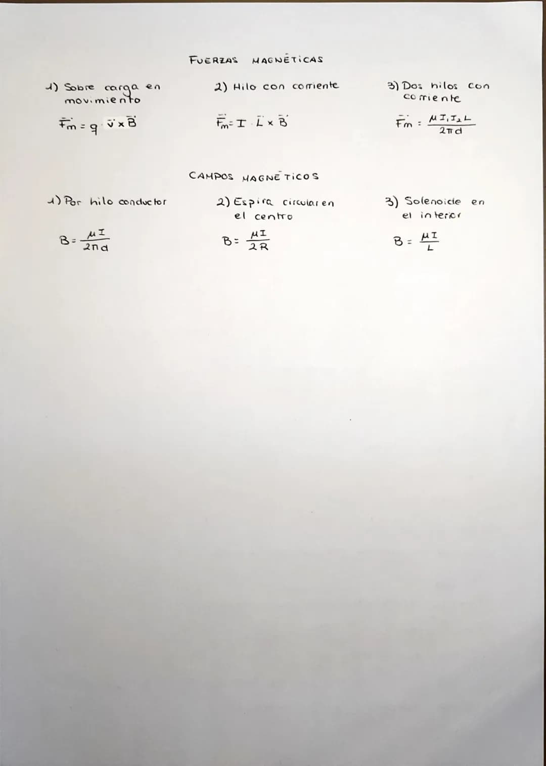 # FÍSICA GLOBAL 2 BACH

CAMPO GRAVITATORIO

- Momento lineal

  $\\vec{p} = m \\vec{v}$ (kg.m/s)

- Momento angular

  $\\vec{L} = \\vec{r} 