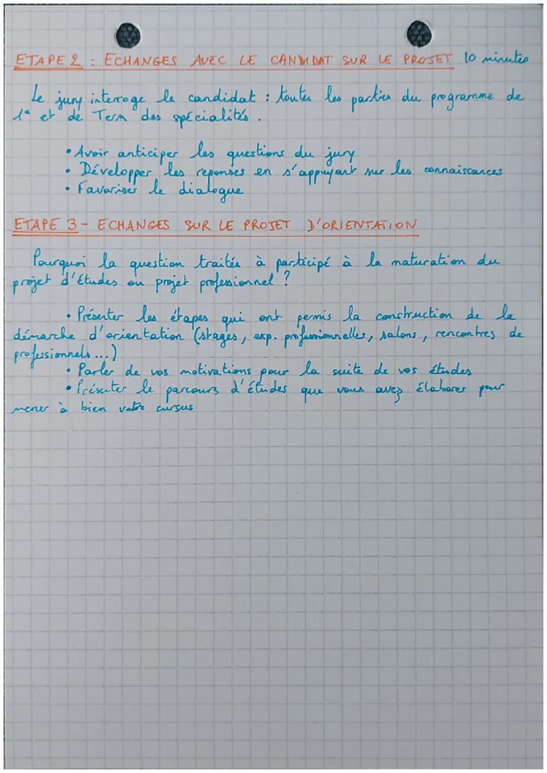 # GRAND ORAL
LES TROIS ETAPES DE L'ÉPREUVES

NOTATION: 20 points - coef. 10


DURÉE: 20 min (+ 20 mir de préparation).

JURY: formé par deux