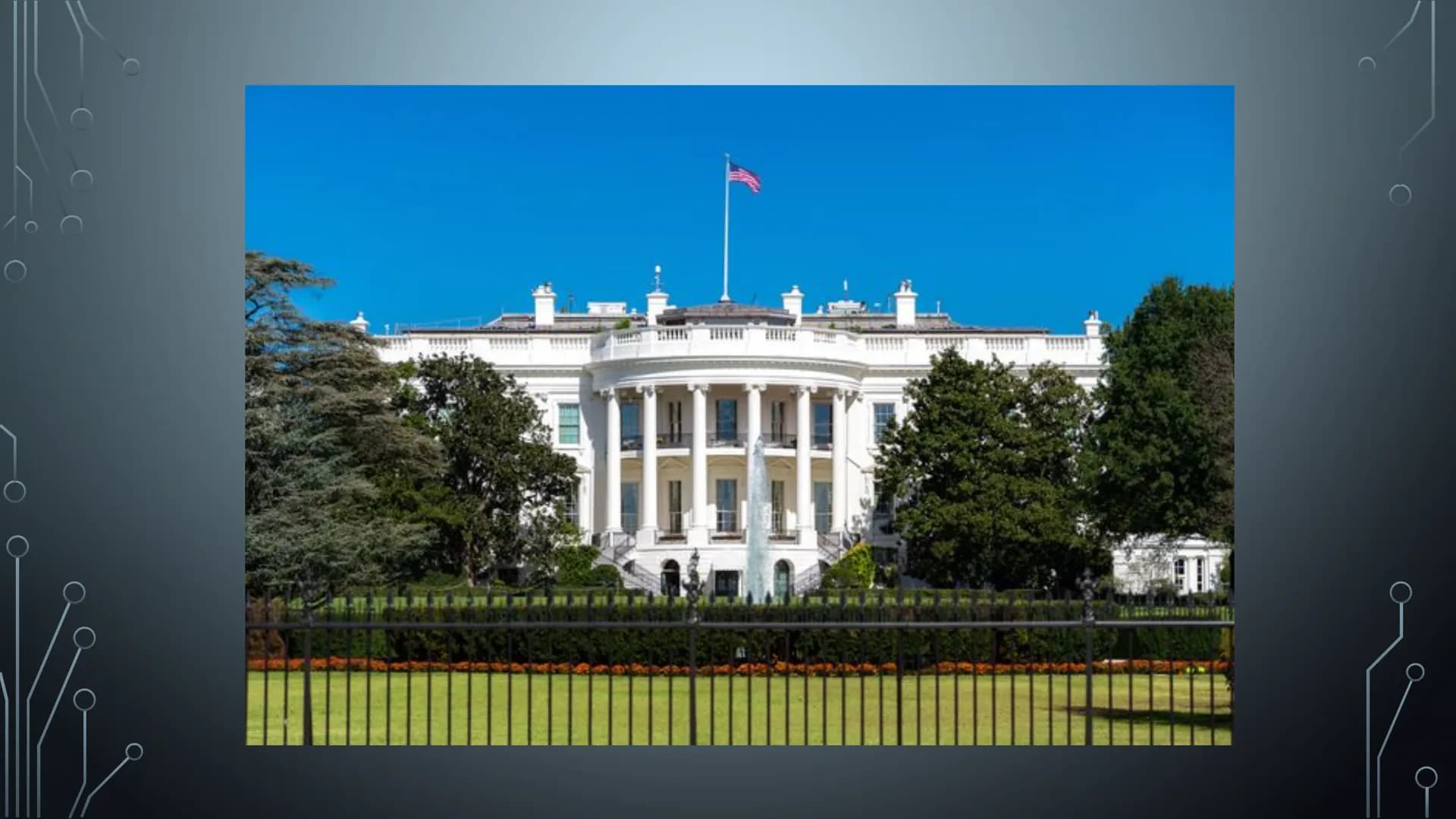 POLITICAL
SYSTEM OF THE
USA

THE POLITICAL SYSTEM USA

FROM VICTORIA AXT MAIN POLITICAL INSTITUATIONS/THEIR POWER

• USA is a federal consti