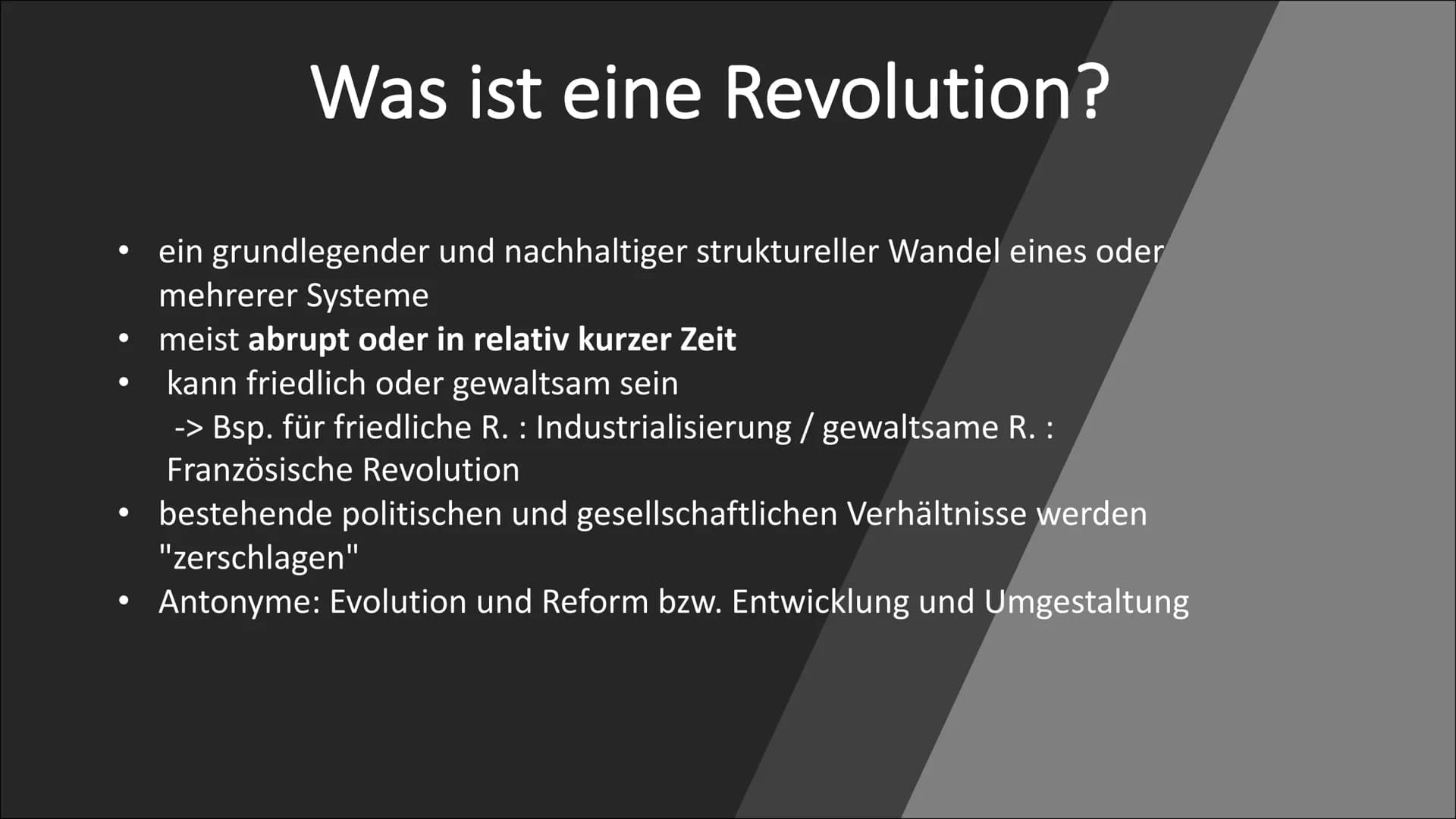Frankfurt am Main, den 18.10.2021

Oktoberrevolution
1917 Gliederung

• Definition von neuen Begriffen
-> Wiederholung: Was ist eine Revolut