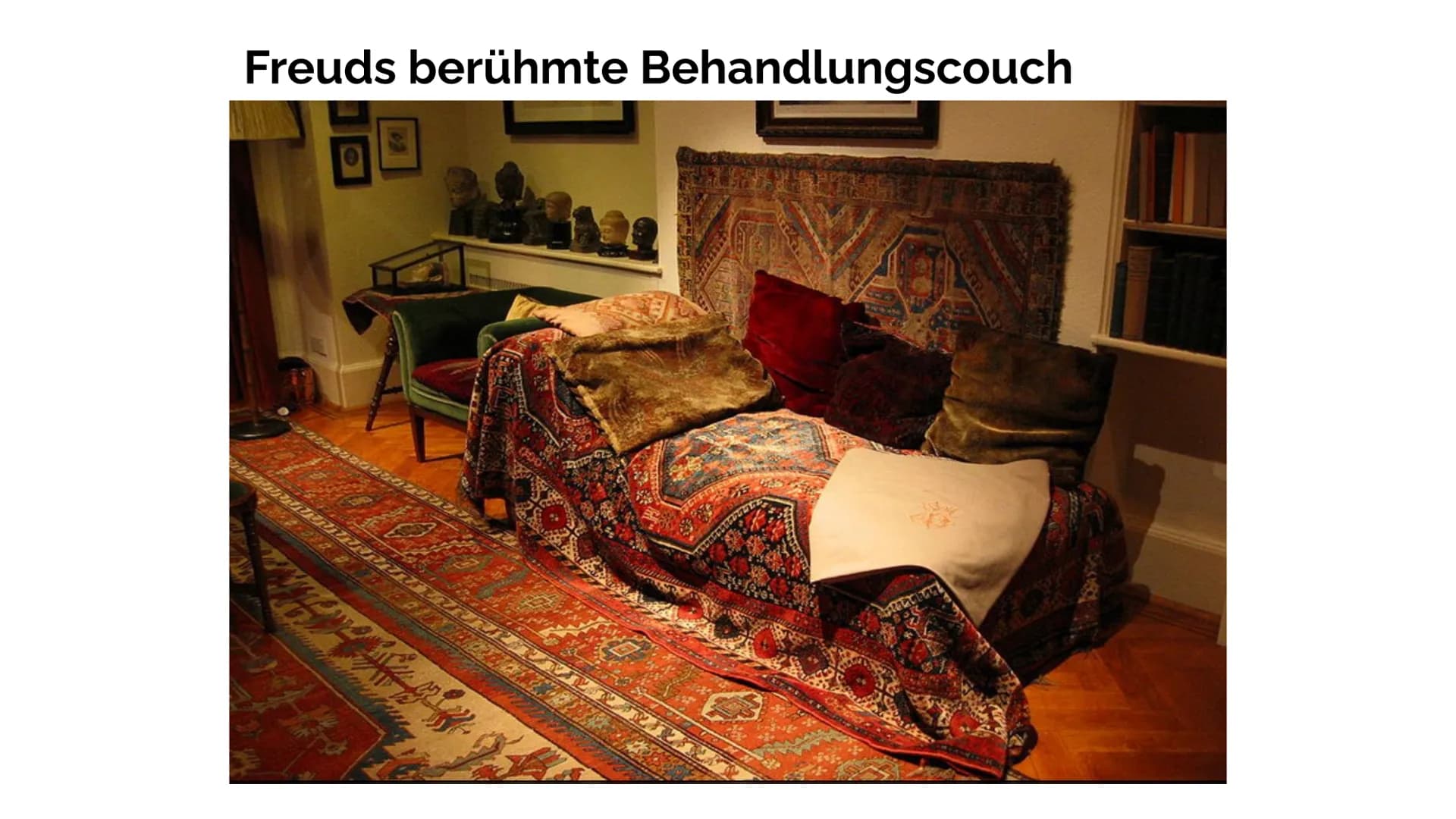 # Sigmund Freud # Inhaltsverzeichnis

*   Persönliche Daten
*   Beruflicher Werdegang
*   Wie Sigmund Freud die Welt änderte
    Ο Psychoana