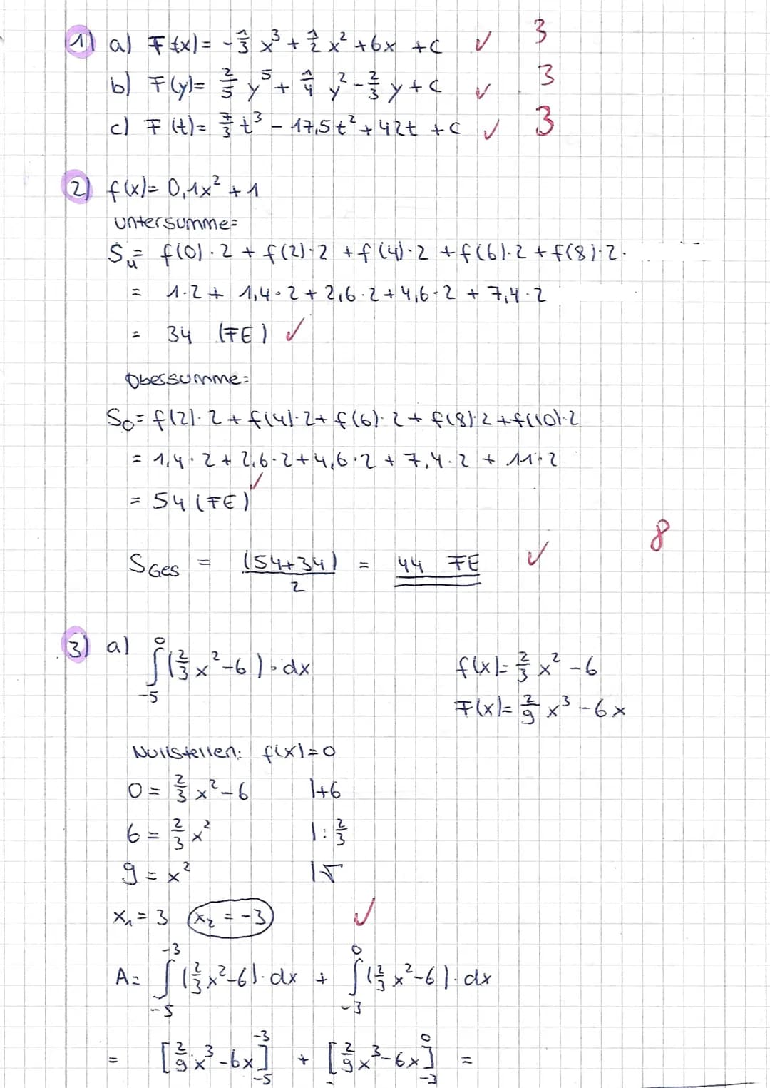 # 1. Matheklausur Q1
Analysis II 26.10.2021

Aufgabe 1:
Bestimmen Sie die Stammfunktionen F für folgende Funktionen f!
a) $f(x) = -x^2+x+6$ 