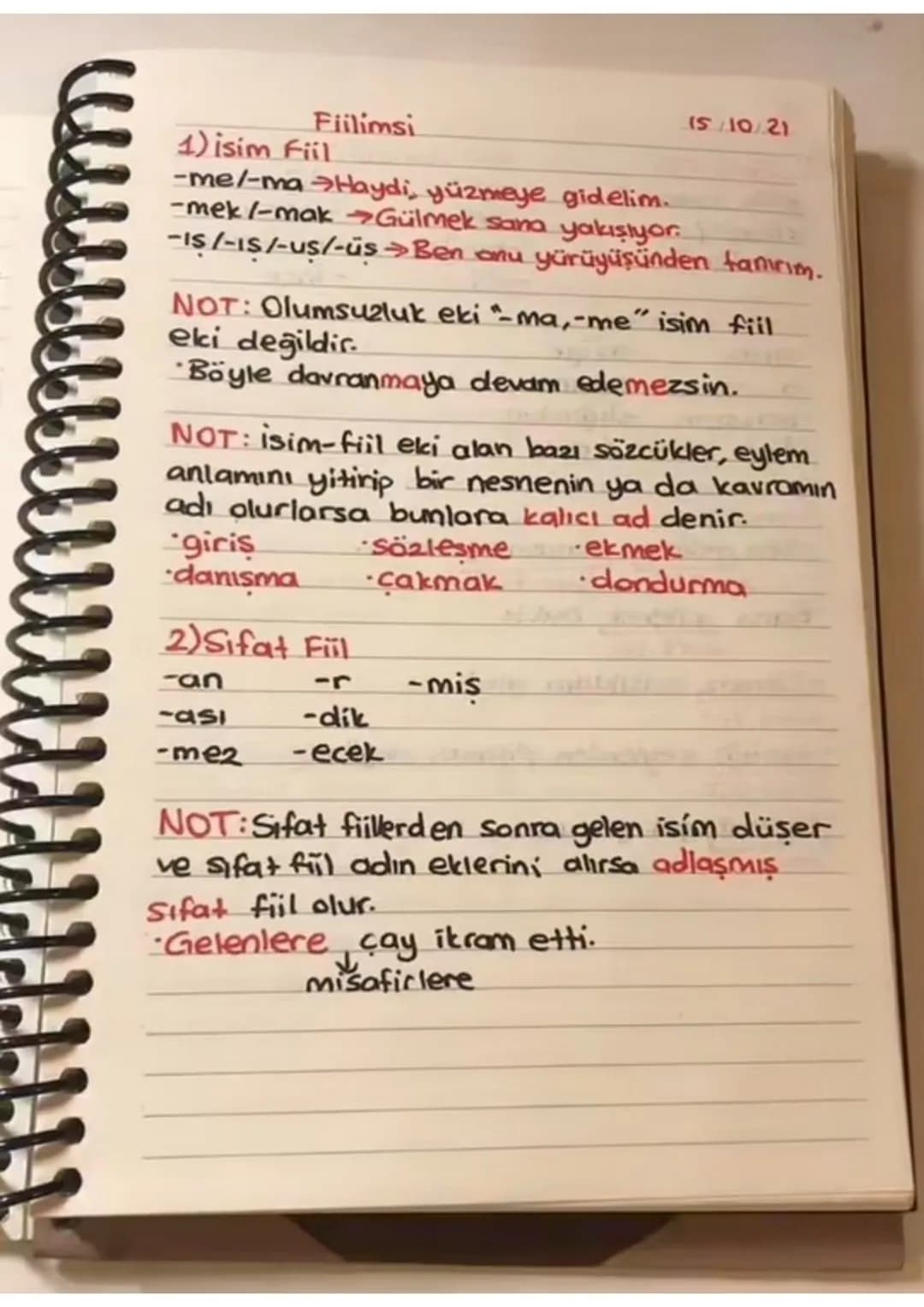Fiilimsi
15/10/21
1) isim Fiil
-me/-maHaydi, yüzmeye gidelim.
-mek/-mak Gülmek sana yakışıyor.
-Is/-is/-us/-üs Ben onu yürüyüşünden tanırım.
