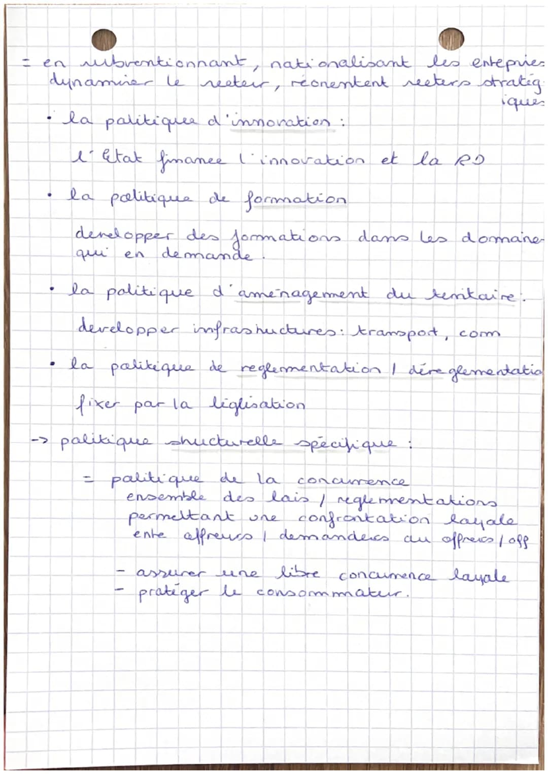ECO l'intervention de l'Etat

séparation des parvaiss

legislatif:
créer la lai
parlerment/
gamemement

executil
application
(palitique)
min