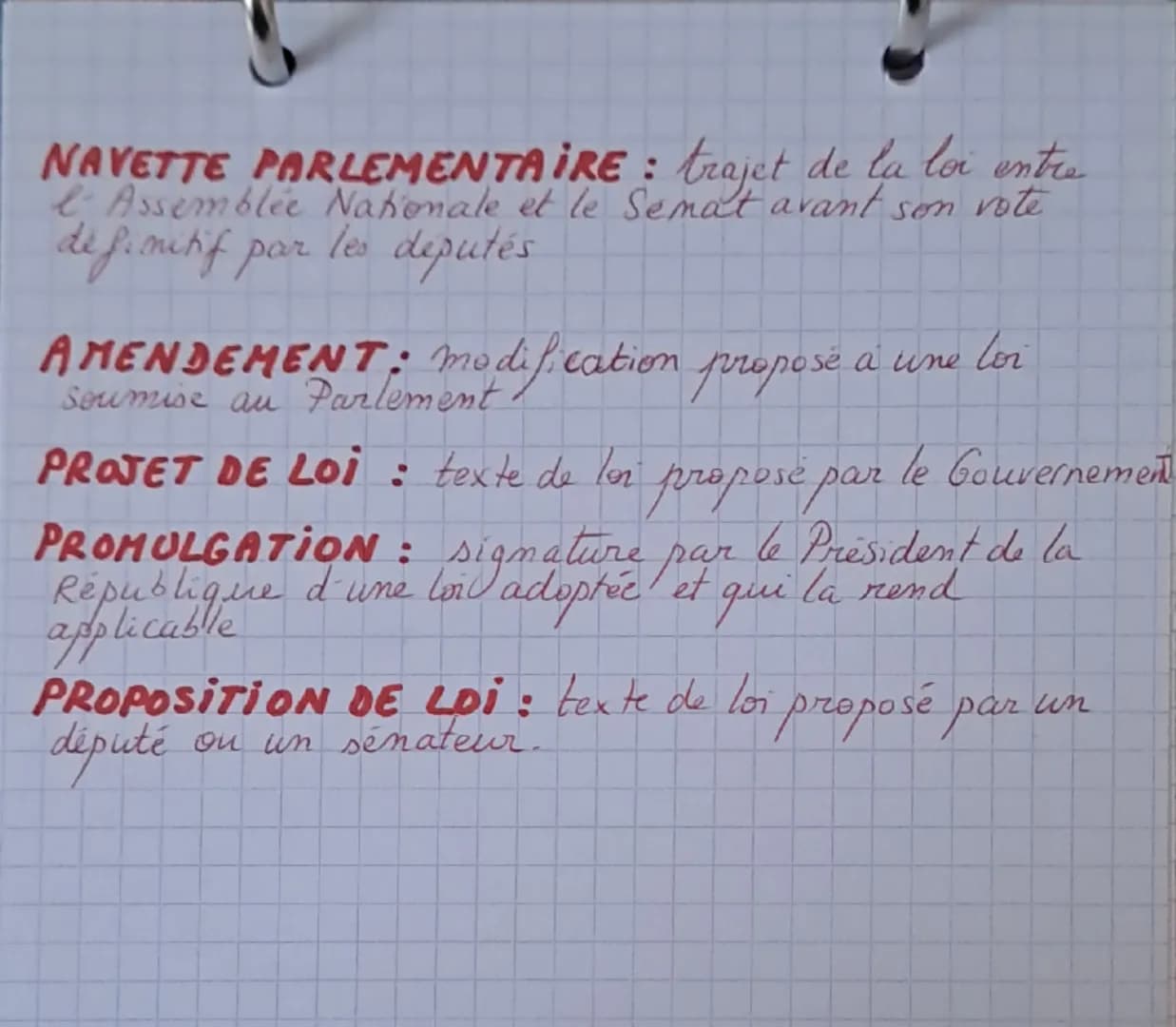 # EMC

17

LA RÉPUBLIQUE FRANÇAISE ET SES VALEURS

Ieme République: depuis 1958 (1²re: 1792-1799)

A. UNE NATION, DES VALEURS :

← LA NATION