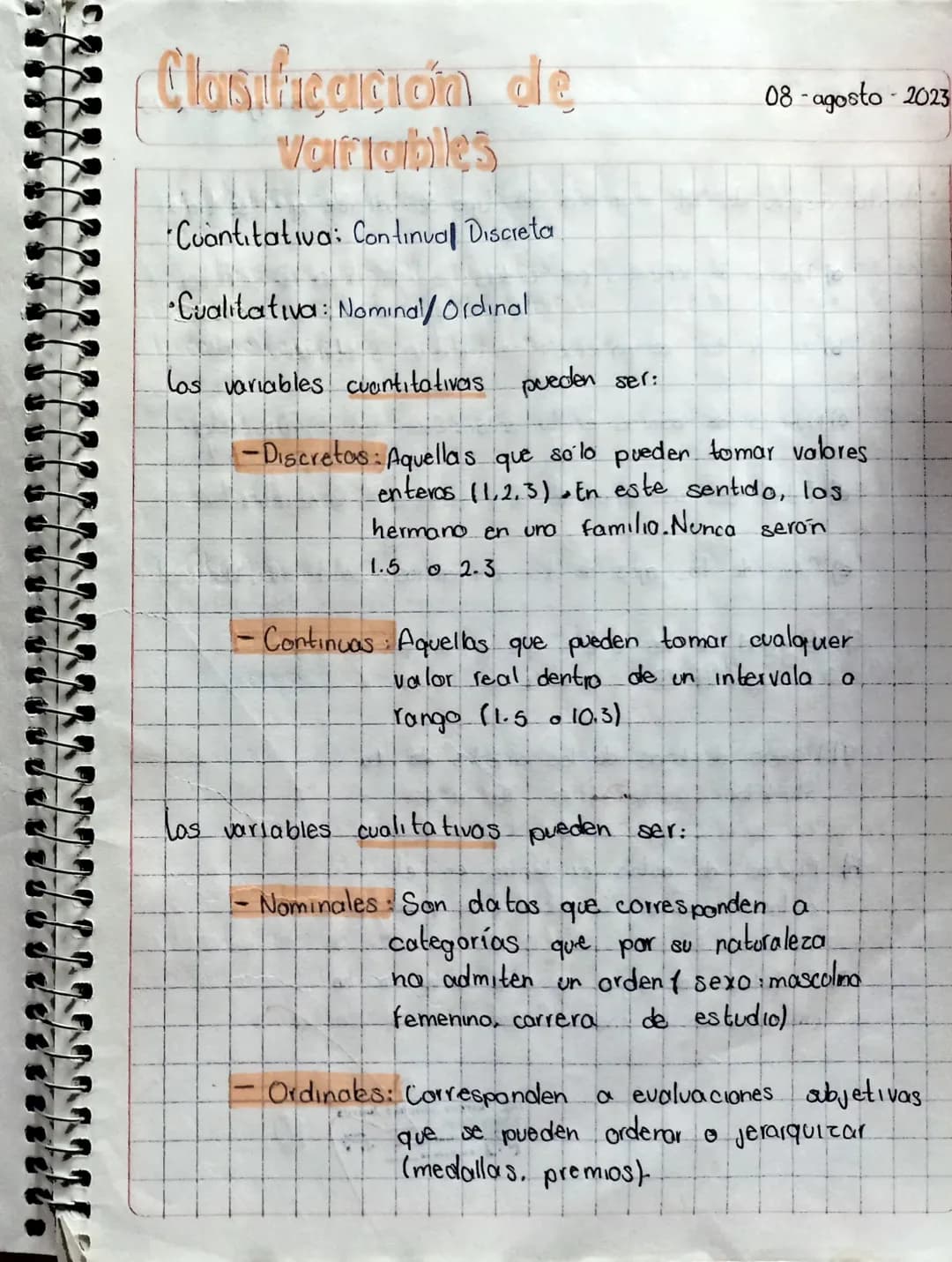 # Unidad 1: Estoralistuçan
Objetivo
* Relacionar los conceptos, fundamentales de la estadística
como herramienta para organizar, sinteti