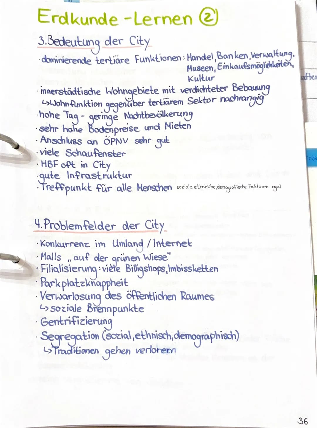 Erdkunde-Lernen ④
für 16.09.2021
2021
Thema: Stodtentwicklung
1. Grundstruktur einer Stadt
hohe Bebauungsdichte
viele Hochhäuser
00000
00000