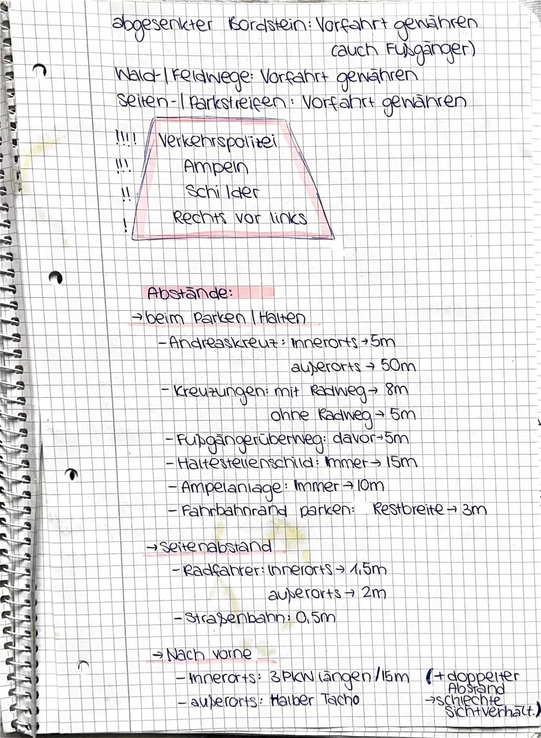 # FAHRSCHULE
## Geschwindigkeit:
- Imorts: 50km/h
- Außerorts: 100km/h → LKW | PKW+Anhänger >80%
- Autobahn: mind. 60km/h → Richtigeschw.