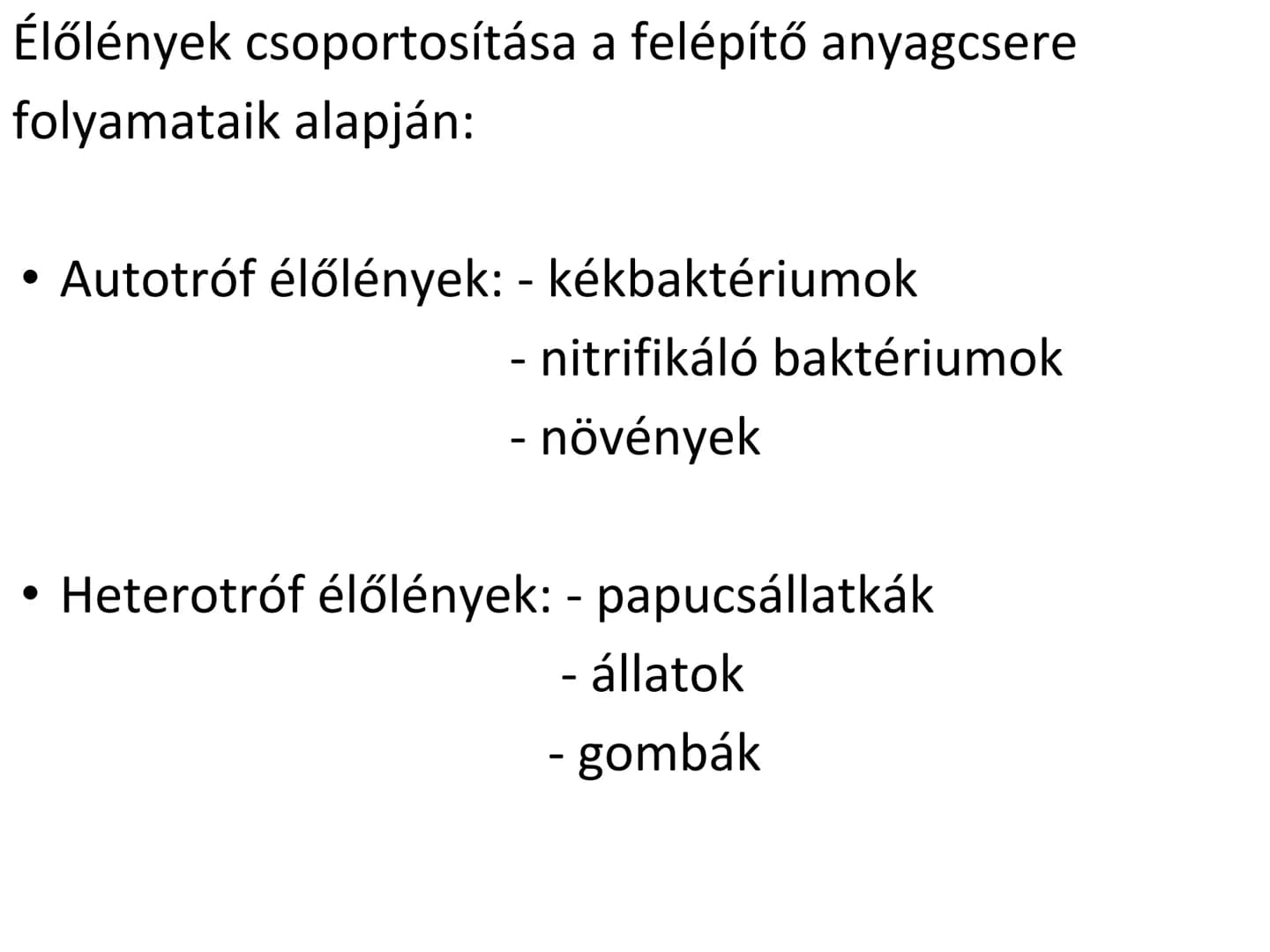 2.2. Az anyagcsere folyamata 2.2.1. Felépítés és lebontás kapcsolata Sejtanyagcsere:
• A sejtben végbemenő biokémiai folyamatok
összessége
•