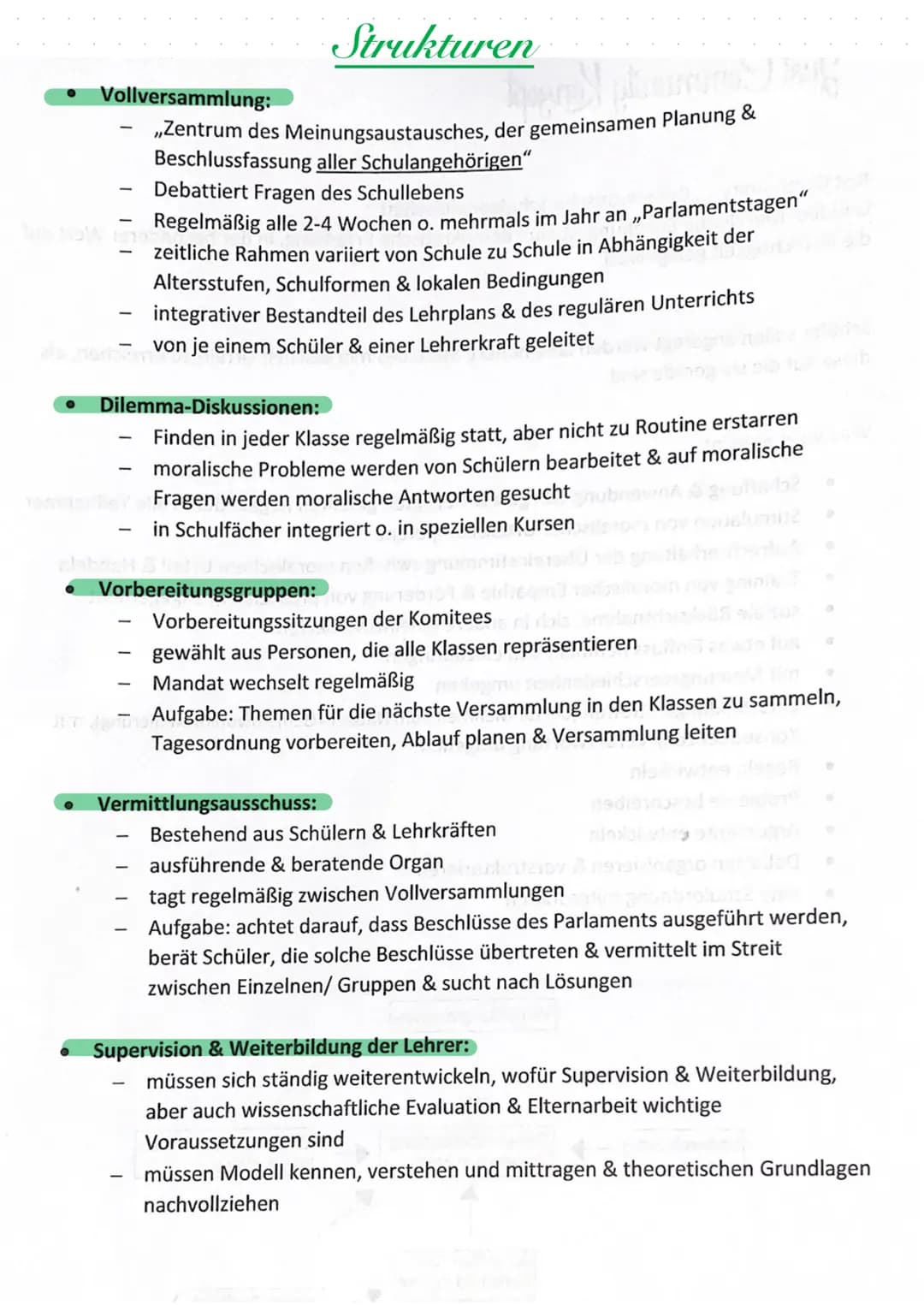 # Kohlberg
Theorie der moralentwicklung
Inhalt:
- 3 Phasen
- Prä-konventionelle Ebene
- konventionelle Ebene
- Post-konventionelle Ebene