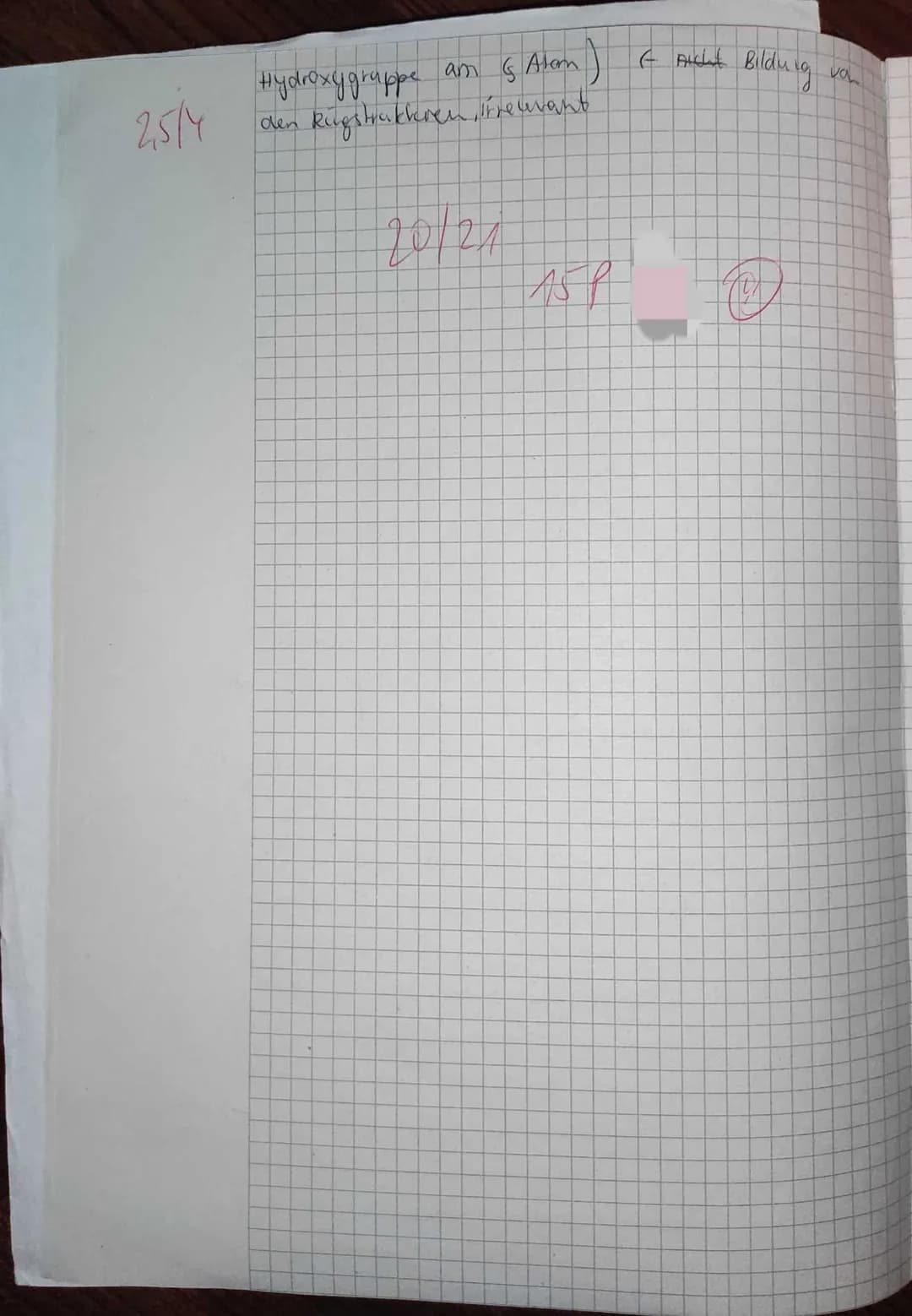 Chemie E-Phase
1. Ordne jedem Molekül mind. eine Stoffklasse zu.
anch E
HC
Viel Erfolg!!
HO
H-C-OH
H₂C
HOCH
HHH
CH₂OH
HO
HÓ
OH
HH
