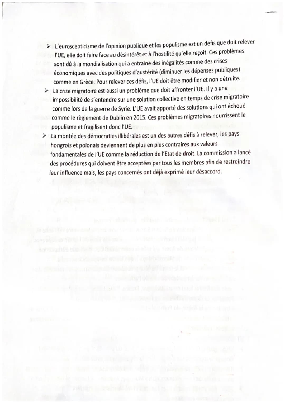 # Sujet 4: Union Européenne et démocratie
Intro:
La devise de l'Union européenne depuis 2004 << Unis dans la diversité >>> montre son objec