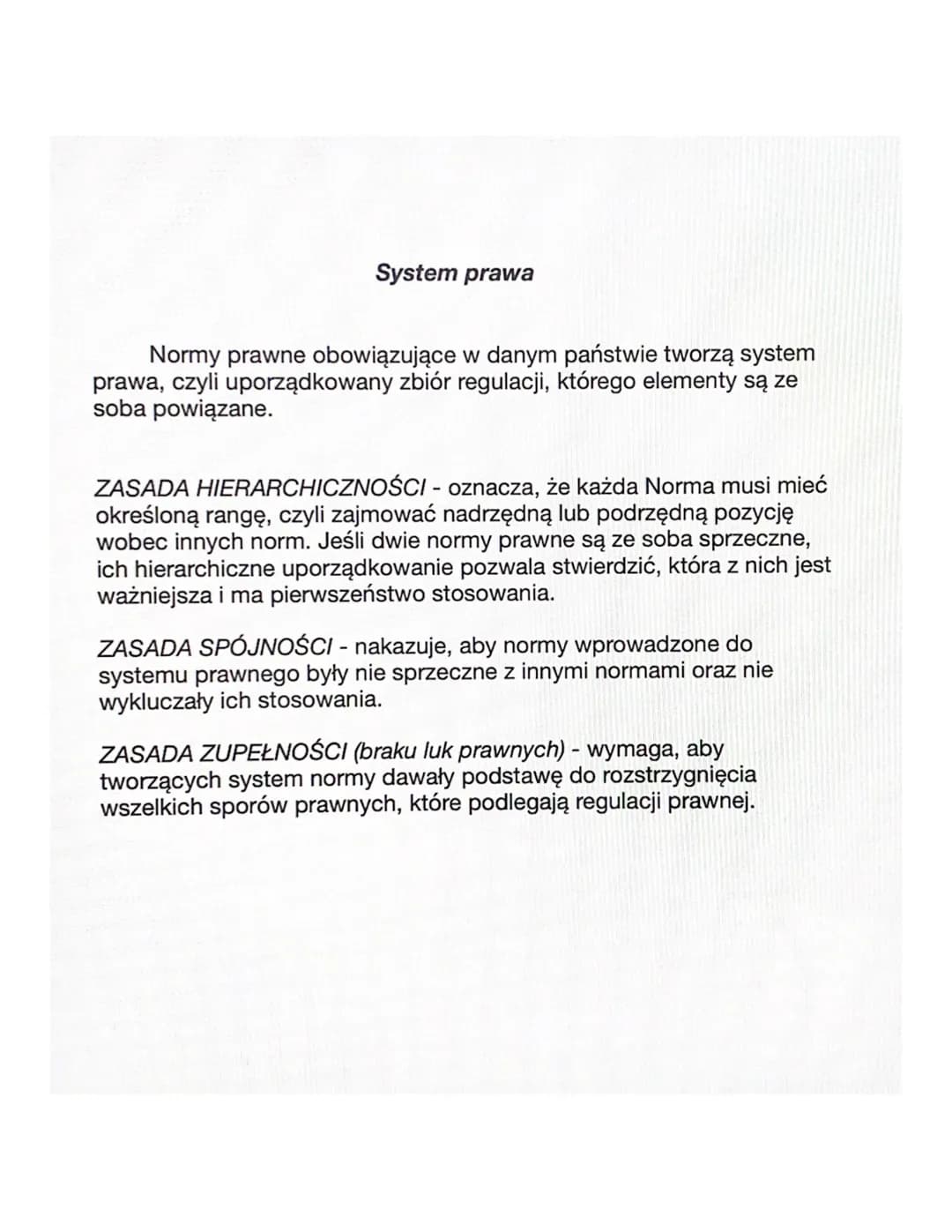 # PRAWO I JEGO RODZAJE
PRAWO PRZEDMIOTOWE (LAW) - całość lub część norm, które
regulują relacje między ludźmi zamieszkującymi dany obszar n