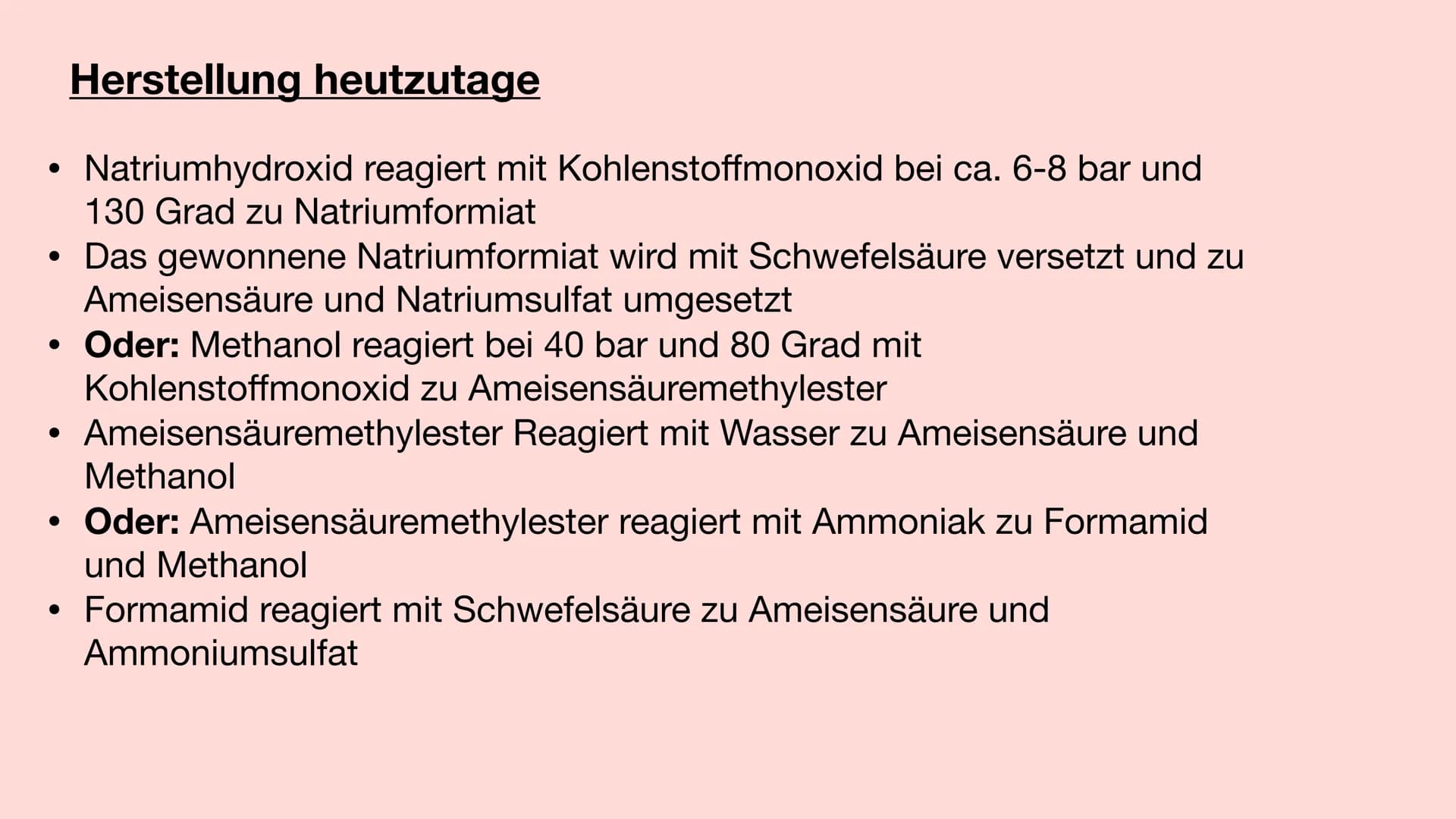 # Ameisensäure # Geschichte der Ameisensäure
• Einige Naturalisten und Alchemisten beobachteten Anfang des 15.
Jahrhunderts, wie Ameisen ei