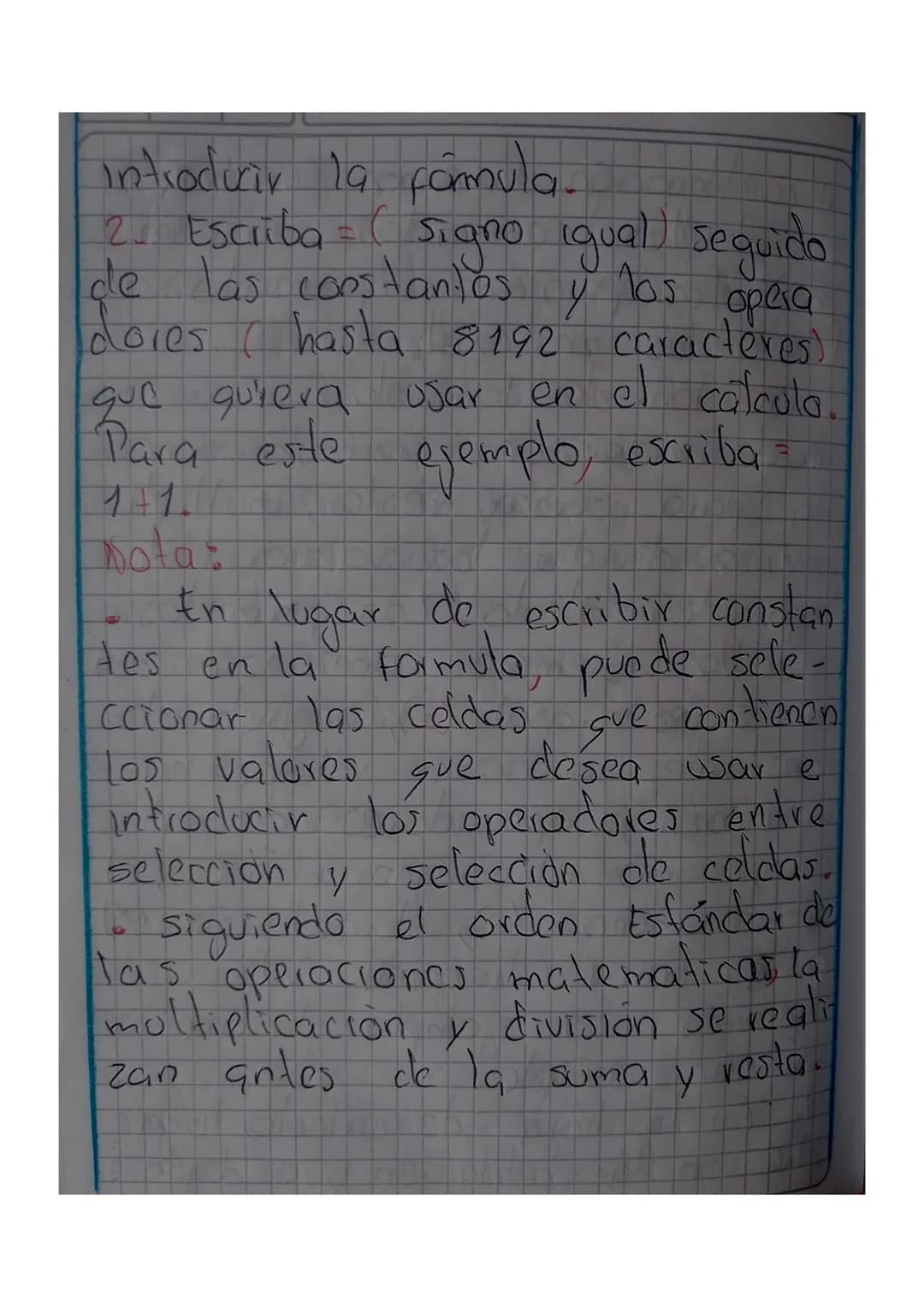 creaciom de Formulas
Puede crear una formula senci
Illa para sumar, restar, multipli
car o dividir los valores de la
hoja de calculo. Las f