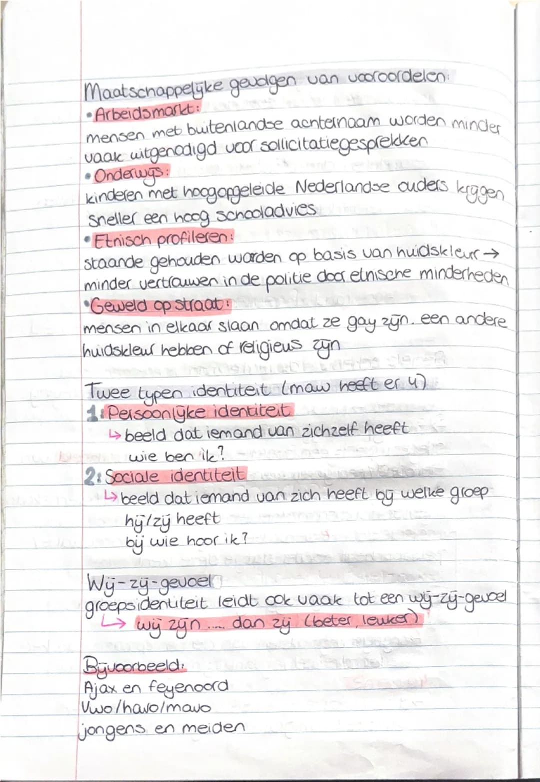 # Hoofdstuk 4
Paragraaf 1: PLURIFORME SAMENLEVING
Cultuur = alle waarden, normen en gewoonten die mensen binnen een groep of een samenlevi