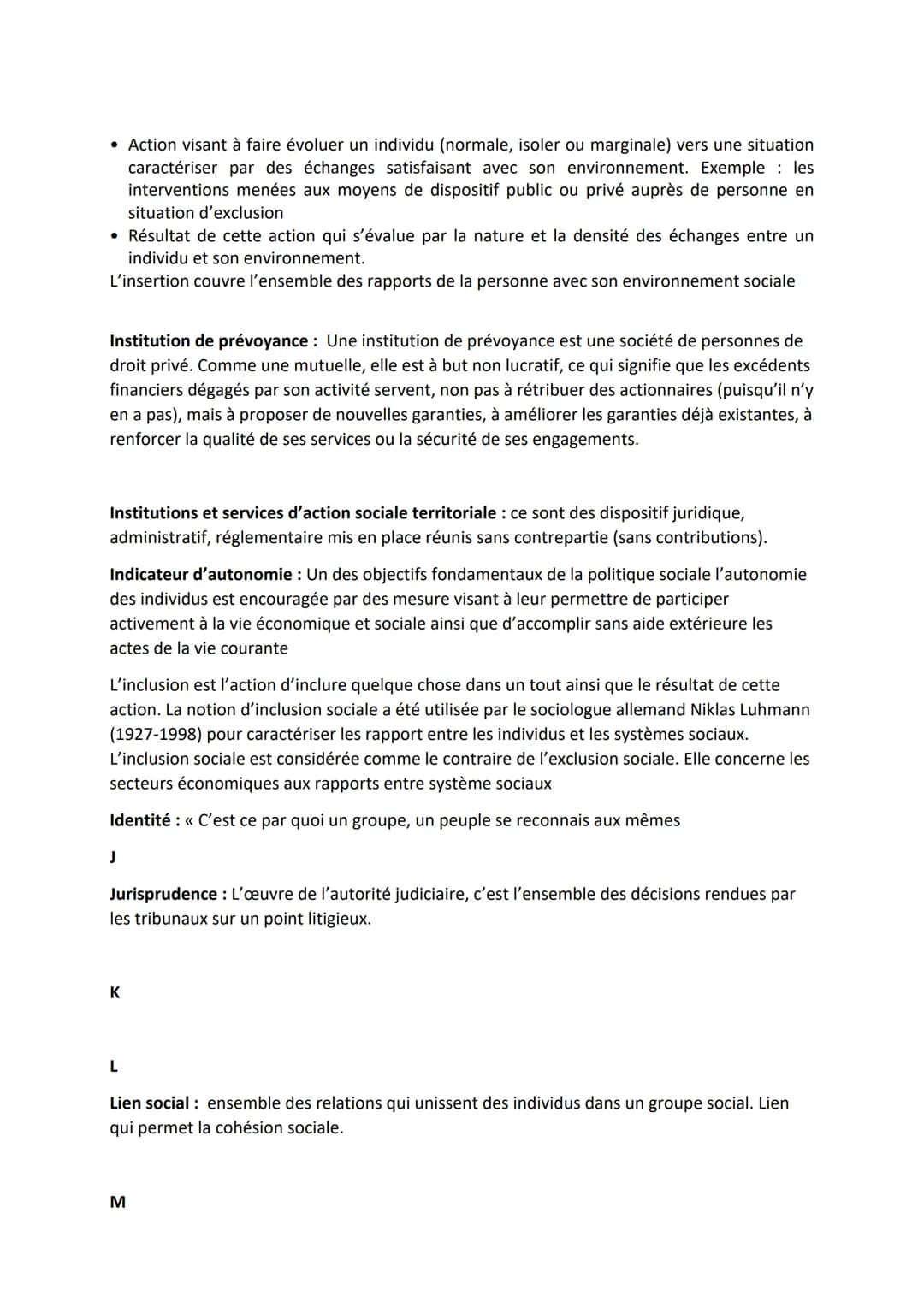 A
Accompagnement social: moyen de l'action sociale qui favorise l'insertion et l'autonomie
des usagers en établissant en relation contractu