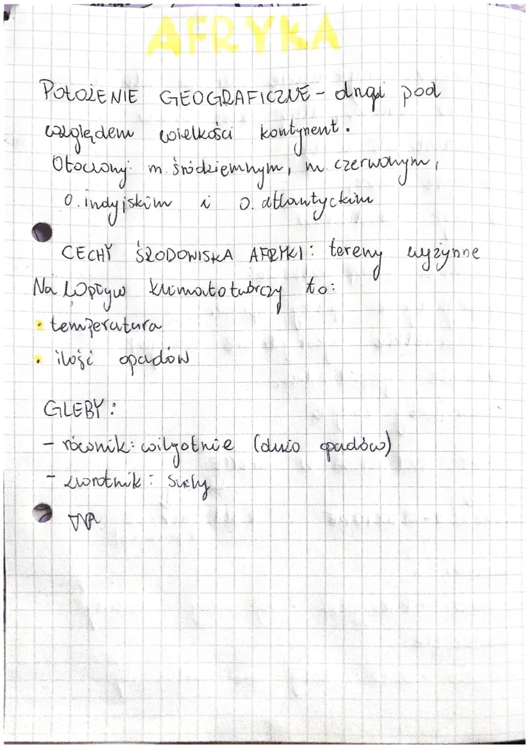 POŁOŻENIE GEOGRAFICZNE - Ingi pod
wuględem wielkości kontynent.
Otoczony m śródziemnym, m. czerwonym,
0. Indy iskim
2. atlantyckim
N
CECHY Ś