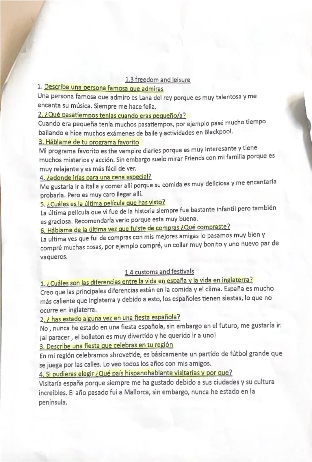 Approved
Spanish questions theme 1
Higher
1.1me, my family and friends
1. ¿como eras cuando eras mas joven?
Cuando era más joven era muy a