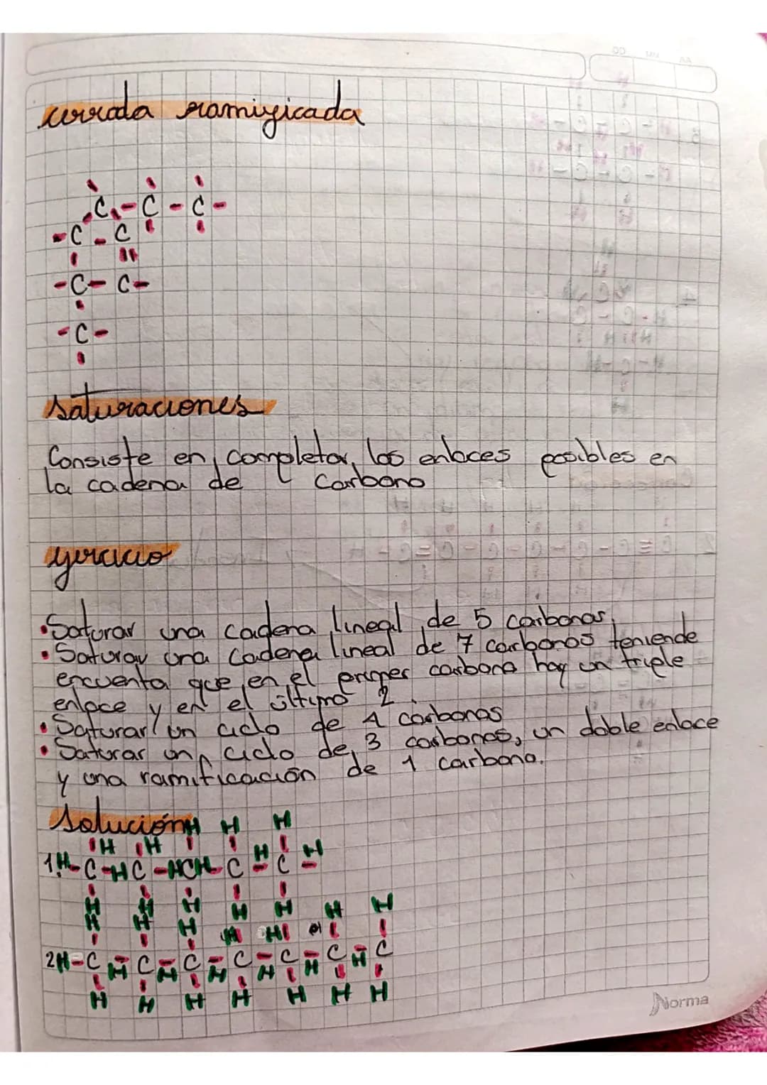 -Quimicamente, el carbono es muy versatil
puede de tormar compuestos con una amplia variedad
de elementos.
-V, fisicamente, el carbono pued